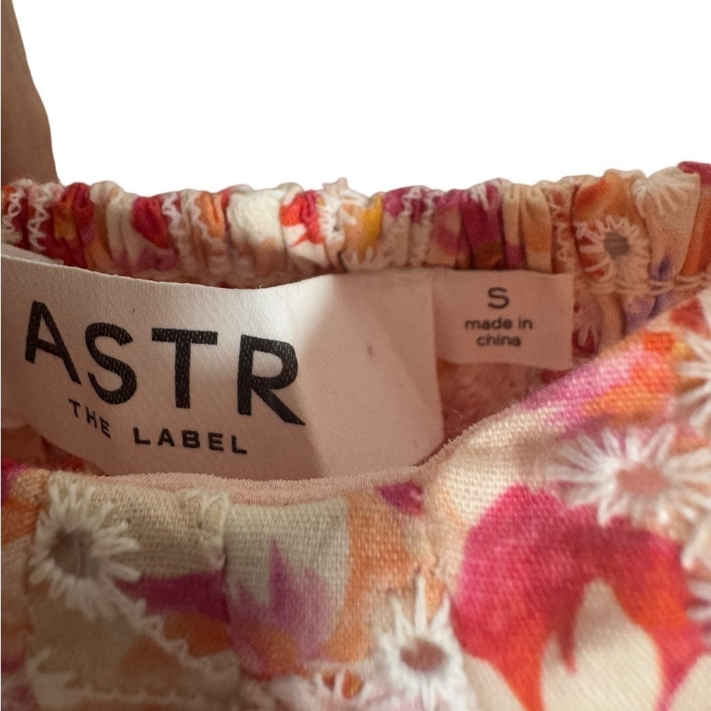 Astr The Label Midsummer Eyelet Tiered Maxi Dress B642 - Picture 6 of 6